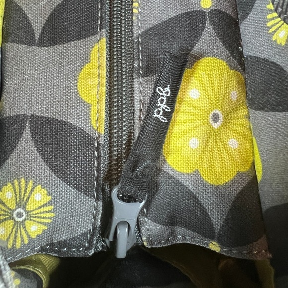 Petunia Pickle Bottom Wistful Weekender Diaper Bag Yellow Gray Floral Large Tote - Picture 11 of 15
